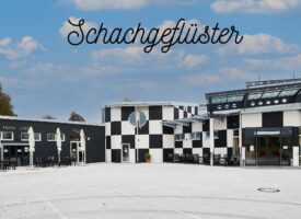 Xenia Bayer besucht das Schachmuseum Klagenfurt